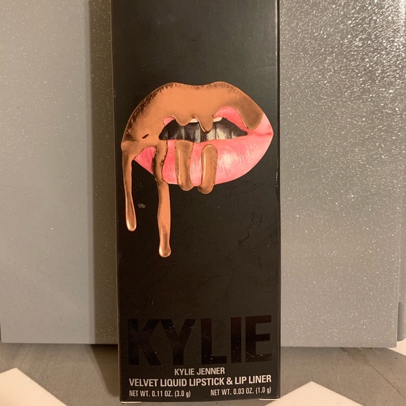 Kylie Cosmetics Other - Kylie Lip Kit Kylie Cosmetics Other - Kylie Lip Kit